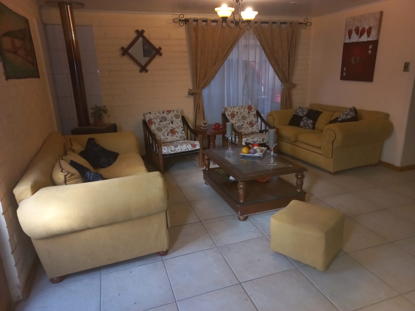 CASA AMOBLADA - VILLA ARBOLEDA -PRINCIPALMENTE EMPRESAS.-